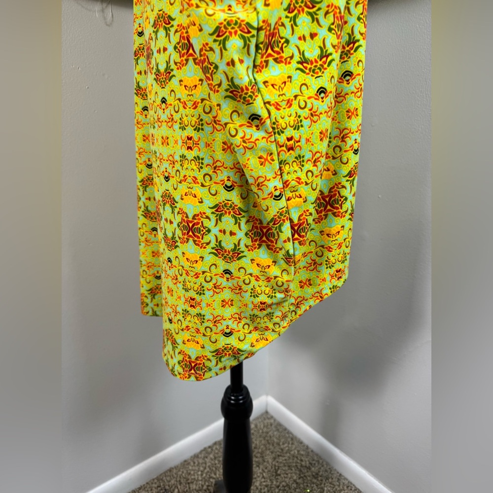 LuLaRoe IRMA Vibrant Yellow/ Multicolor Geometric Tunic High Low Hem Size Medium - Picture 3 of 8